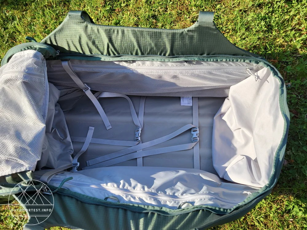 Osprey SOJOURN™ Shuttle Wheeled Duffel 36"/130L