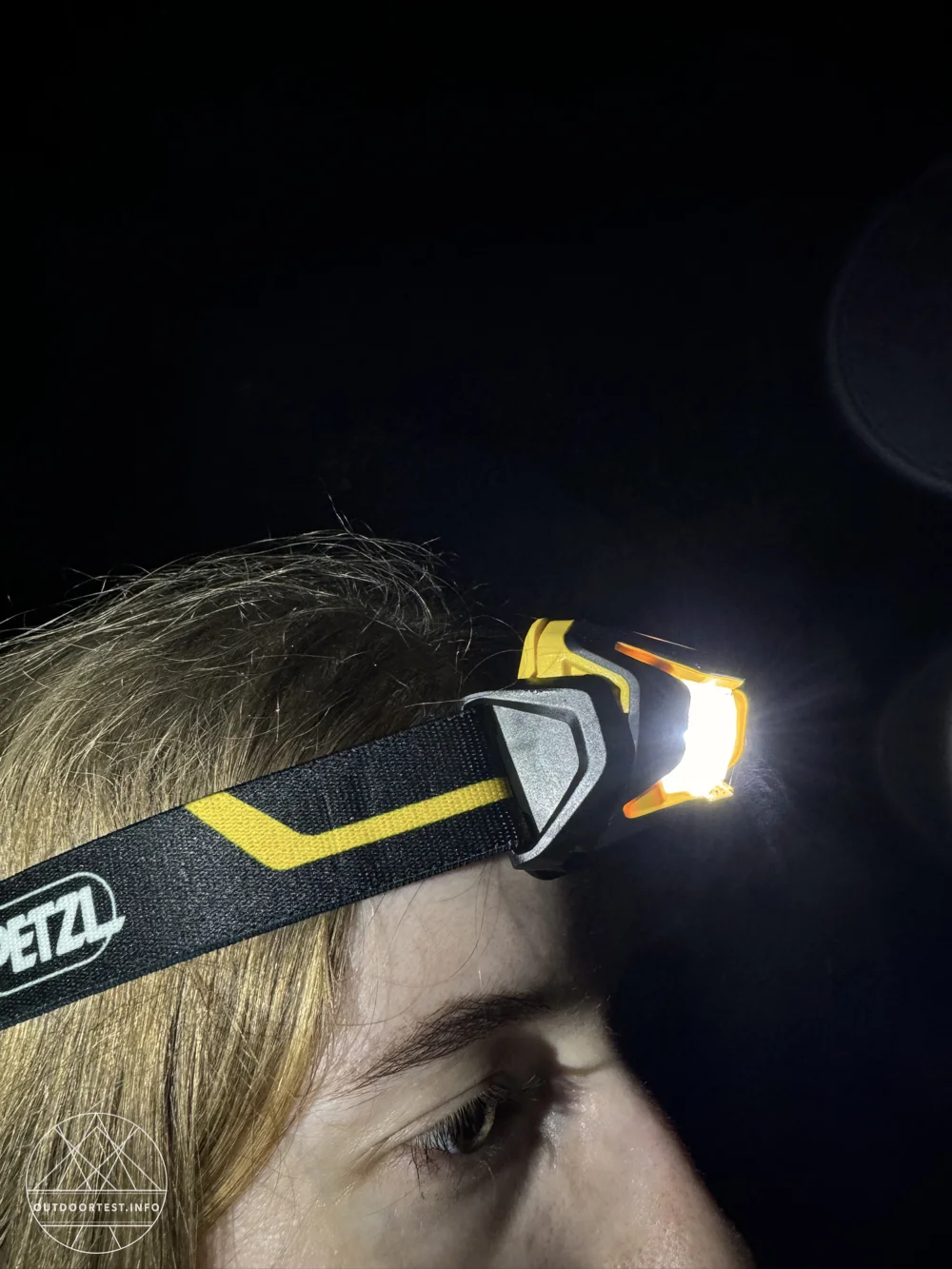 PETZL ARIA 2R Stirnlampe