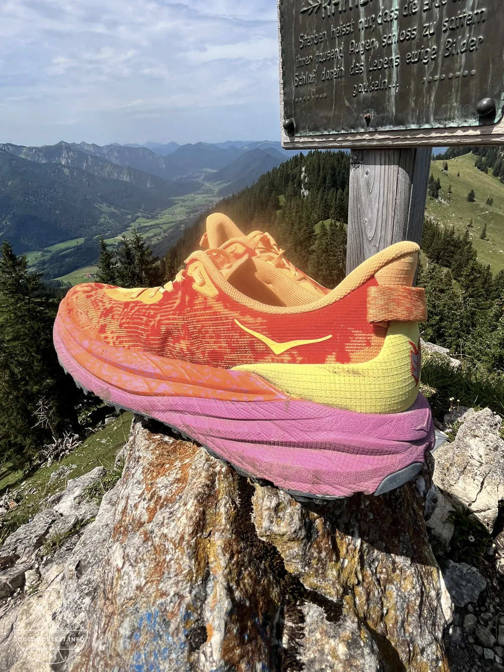 HOKA Speedgoat 6 Trailrunningschuhe